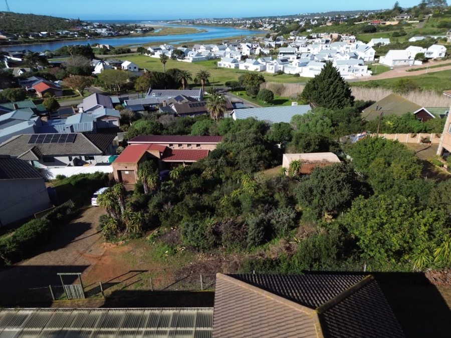 2 Bedroom Property for Sale in Stilbaai Wes Western Cape